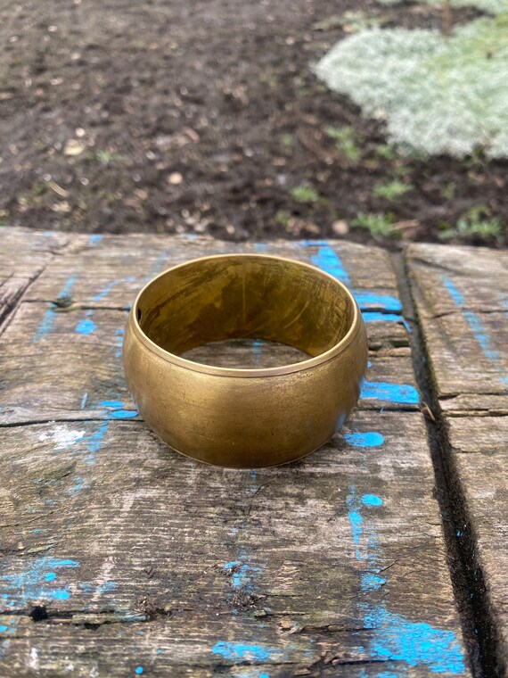 Vintage Bronze Cuff: Timeless Elegance in a Bold S