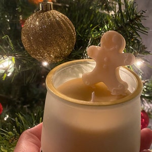 Gingerbread latte candle