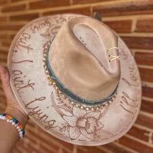 Tyler Childers Custom Hand Burned Wide Brim Fedora Hat | Floral, Flowers, Card, Stitched, Concert, Cowgirl, Country, Boho, White, Tan,