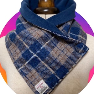 Cache-cou en tweed Harris, écharpe élégante en tartan bleu et taupe, écharpe en pure laine écossaise doublée de polaire