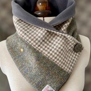 Harris Tweed Wool Neck Warmer, Scottish Pure Wool Blue and Cream Mix  Herringbone Scarf, Stylish Snood lined with Polar Fleece