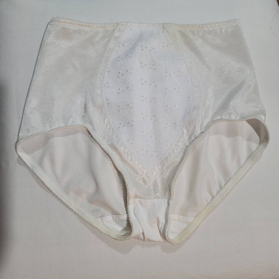 New WONDER BRA Underwear Large Waist Control -  Canada