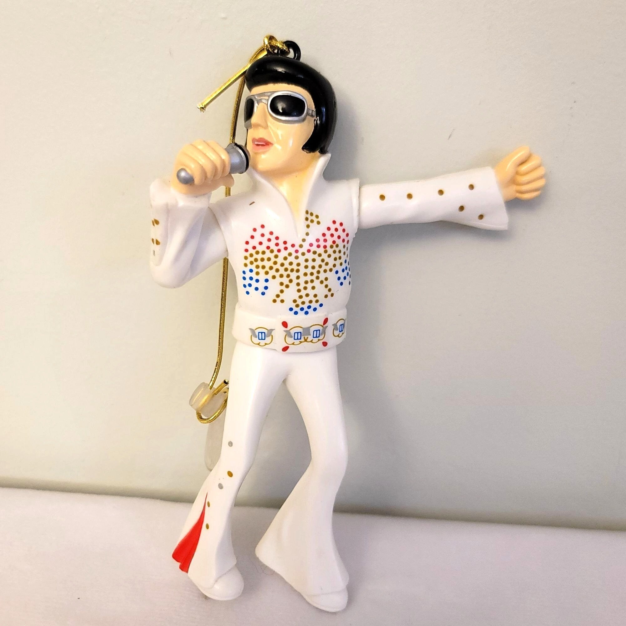 ELVIS Wackel Elvis Presley Swing Doll Superstar Car Window Ornament