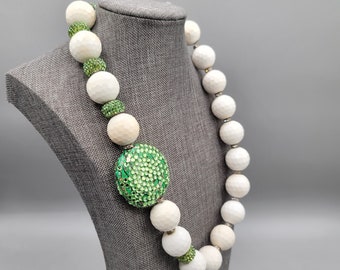 Collier Perles Vintage En Résine Et Plastique Vert - Longueur Mi-longue, Années 90, Occasion, Alliage