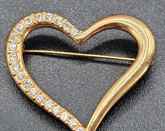 Vintage Avon Brooch Pin Gold Tone Rhinestone Heart Valentines Love