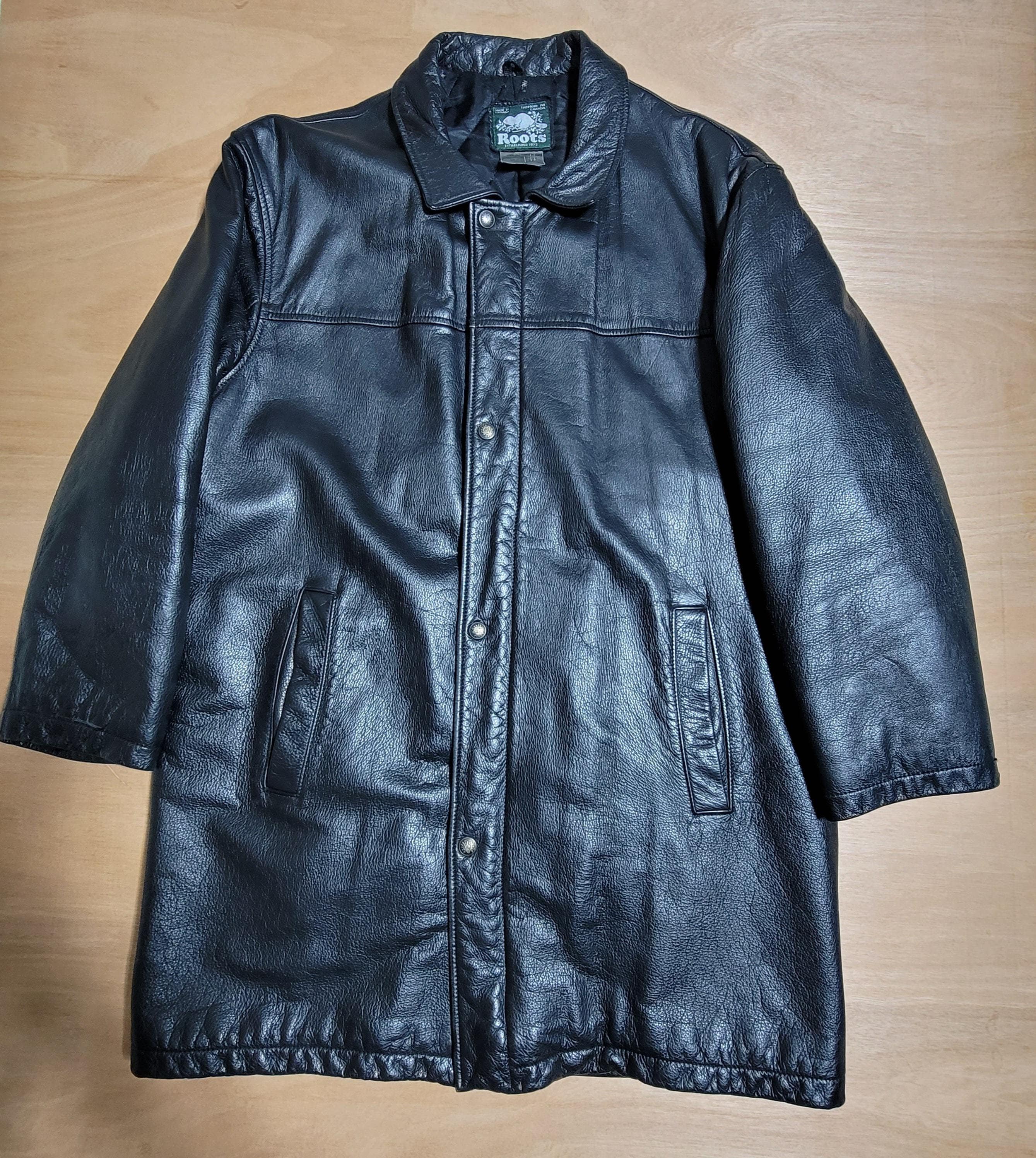 ジャケット・アウター 1980s 90s ROOTS Black Leather Zip Jacket Vintage Roots Black Leather Zip Up Jacket - M – Rokit