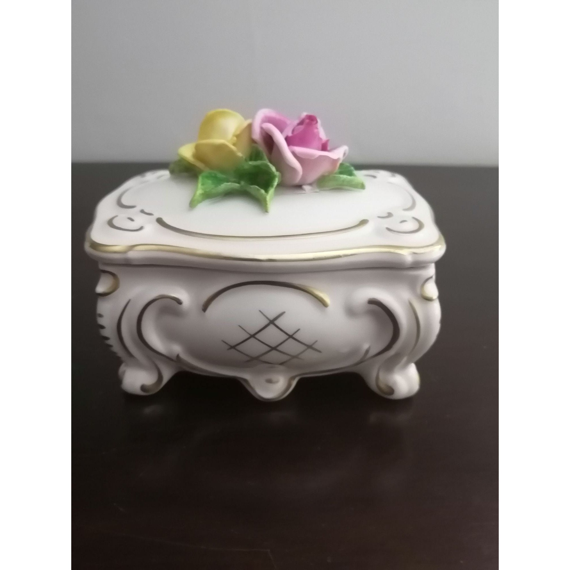 花の小物入れ 磁器 - Etsy 日本