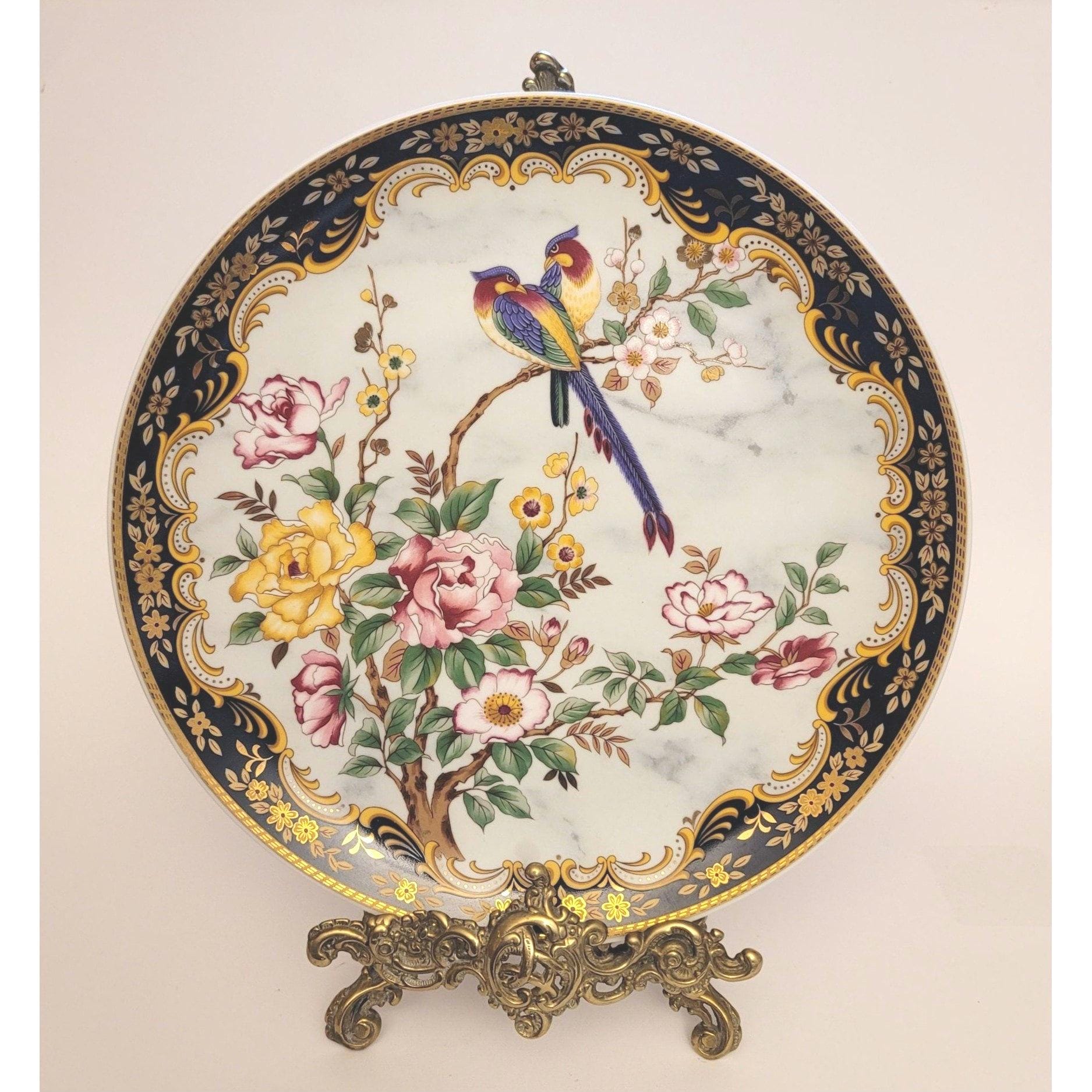 Eiwa Kinsei Japanese Decorative Plate: Cobalt Blue, Gold Trim, Bird Design (10.25")