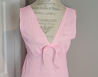Camisón vintage transparente de gasa rosa de los años 60, talla pequeña