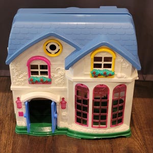 Redbox Sounds Doll House Ringing Door Bell Folding House 2002