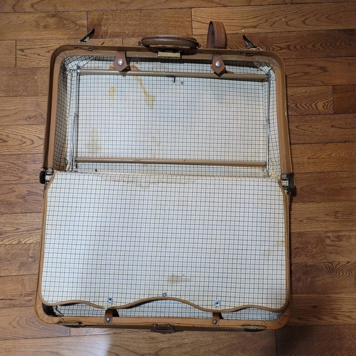 1940s Leather Suitcase With Dividers Luggage Travel Luggage Etsy