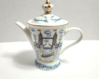 London Pottery - Reflections by David Birch - Thames Riverside London  Teapot 