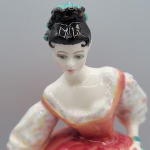 Royal Doulton Fair Lady HN2835 Modelled by Peggy Davies 1962 Hand Made