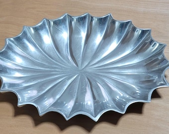Bandeja ovalada festoneada de peltre Wilton Armetale RWP, estilo vintage, fabricada en EE. UU.