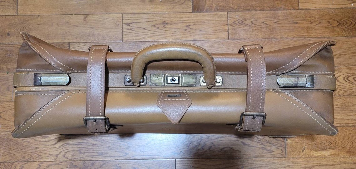 1940s Leather Suitcase With Dividers Luggage Travel Luggage Etsy