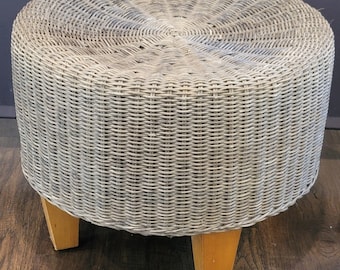 ヴィンテージIKEAラウンドウィッカーラタンオットマンフットスツール
