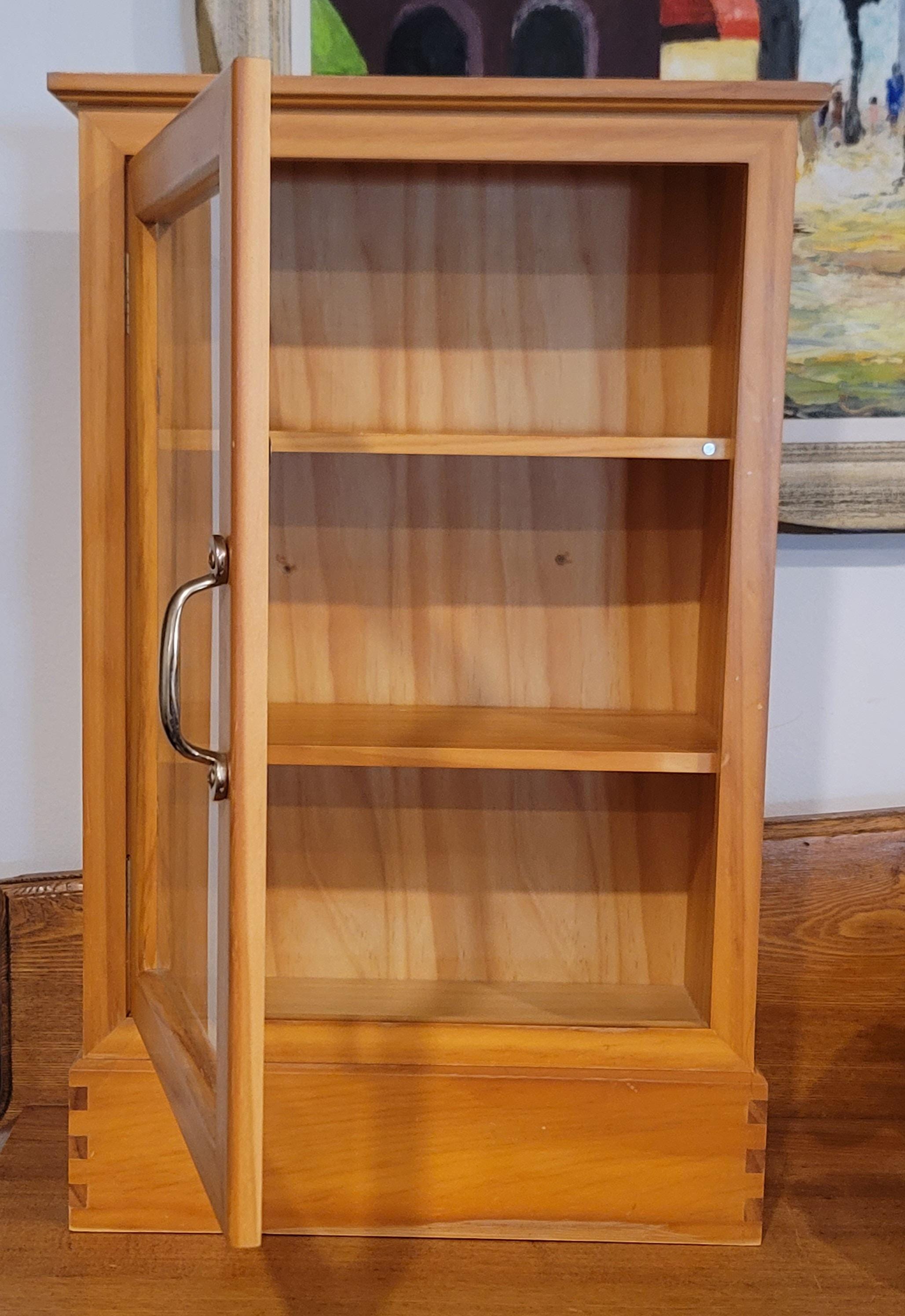 Vintage Glass Shelves - Etsy Canada