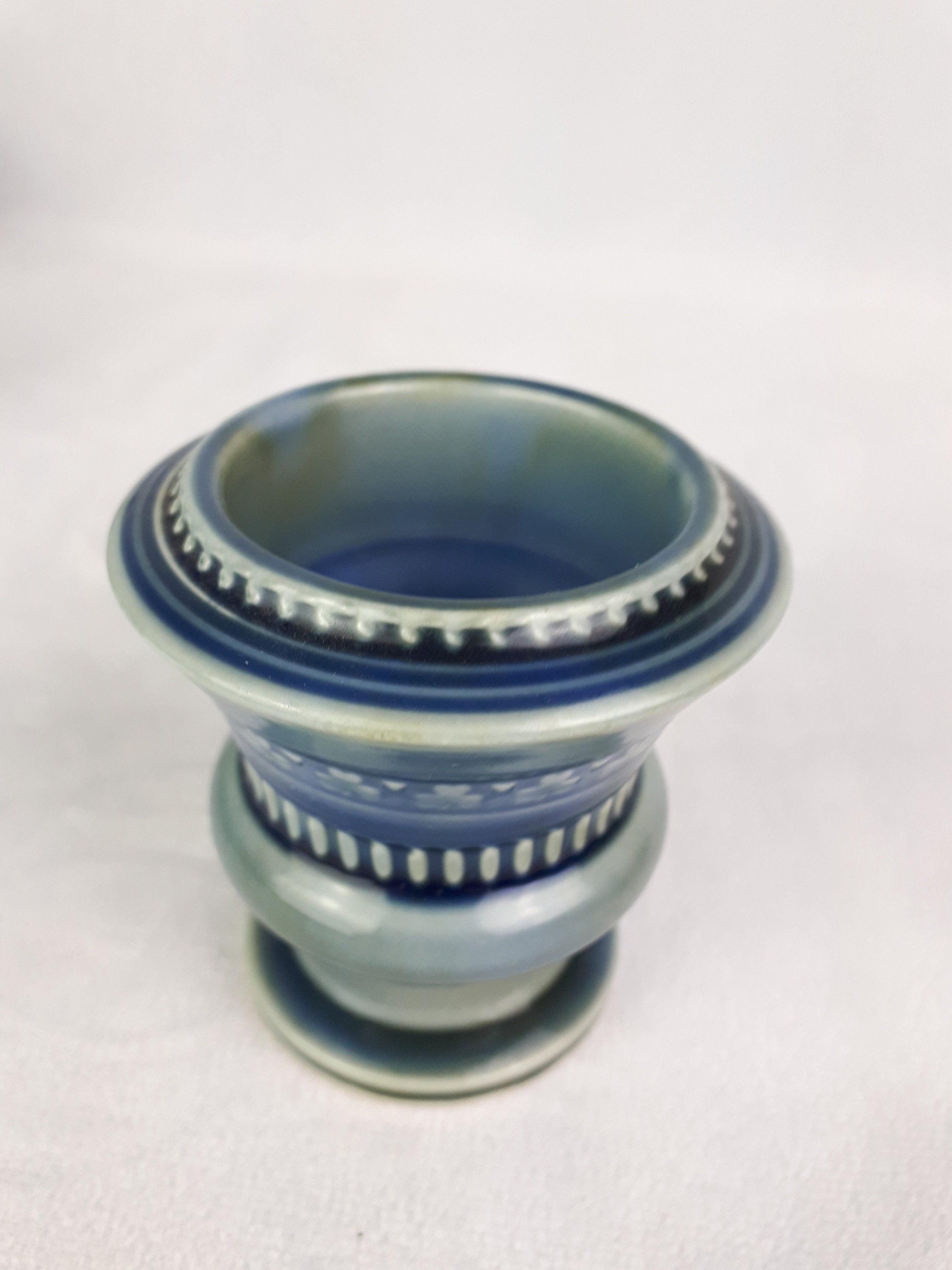 Wade Irish Urn produced by the late Wade Irish pottery in Etsy