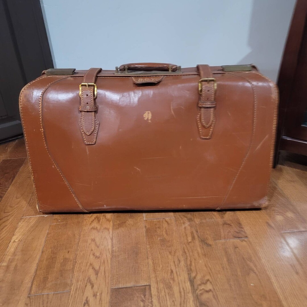 1940s Leather Suitcase With Dividers Luggage Travel Luggage Etsy