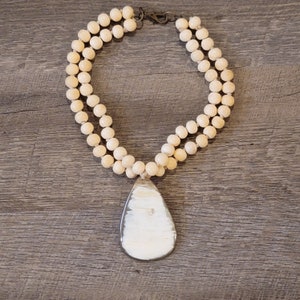 Vintage Double Strand Angel Skin Coral Bead Beaded Knotted Necklace Pendant
