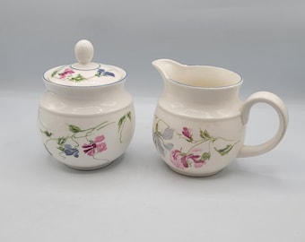 Royal Doulton amethist creamer en suikerset