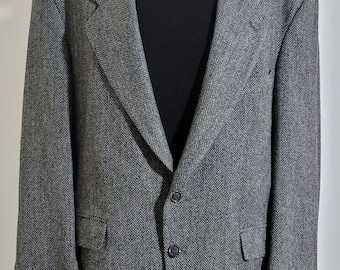 1960s Grey Blazer Jacket Mens 42R Tweed Herringbone Poland Vintage Lambswool