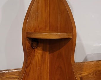 ヴィンテージコーナー木製ウォールシェルフ 素朴なコテージコアハンドメイド