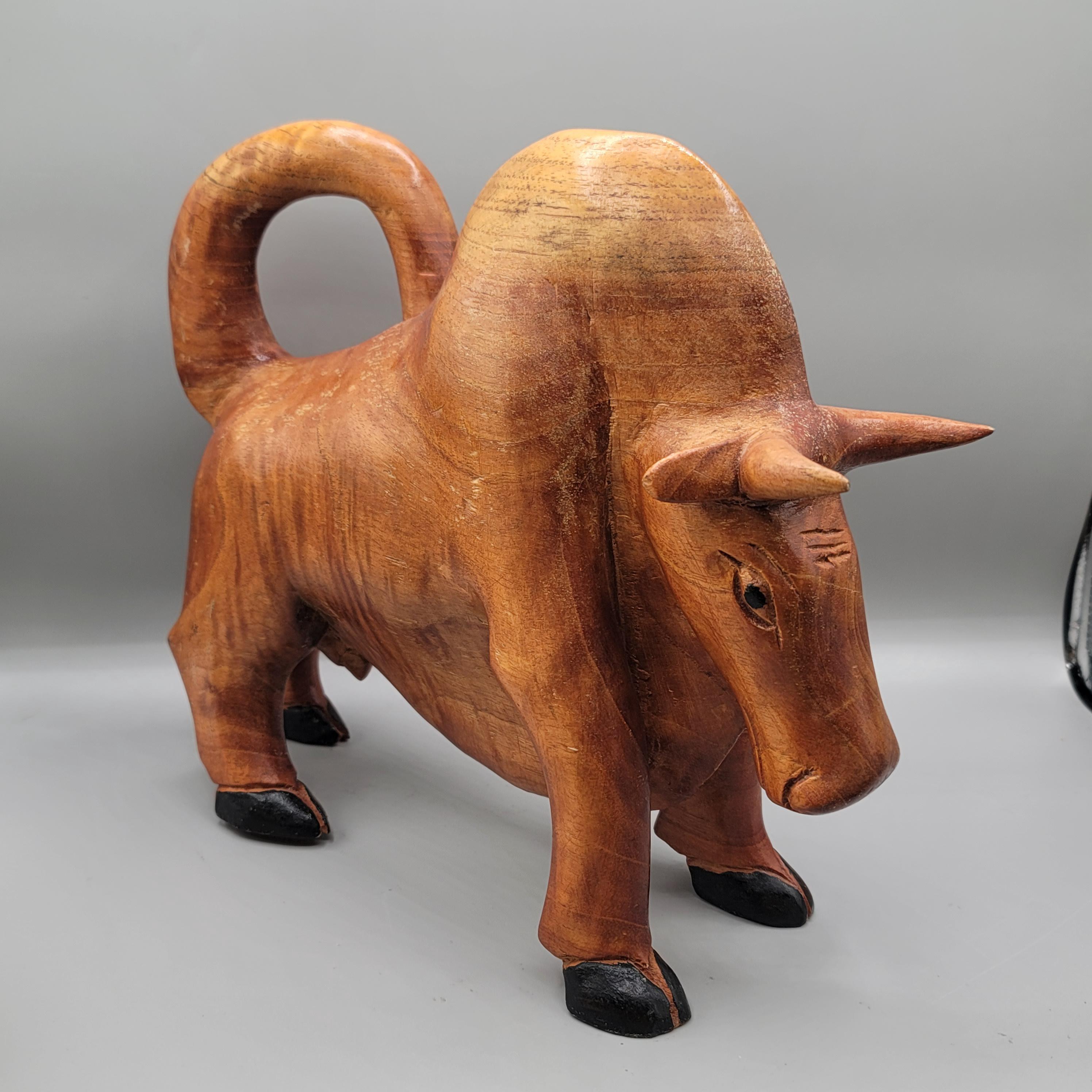 ヴィンテージ木製雄牛牡牛座彫刻ストック 手彫り 10インチ ラージ