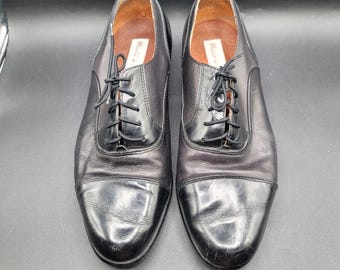 Zapatos de vestir de cuero para hombre, estilo italiano, negros, talla 46, vintage.