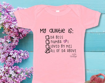 My Auntie is DA BESS, Auntie shirts for babies, onesies, Hawaiian style sayings shirts for keikis, I love my Auntie Hawaii style
