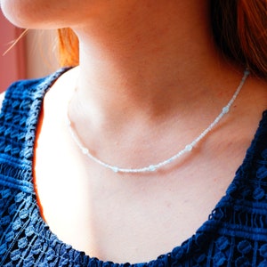 Faceted Aquamarine Gemmy Gemstone Thin Necklace - clarify, courage, relationship, communication [Silver Plated/Sterling Silver]