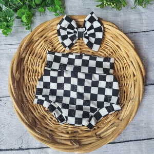 Black and White Checker - Bummies and Bows