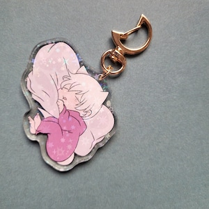 Sleeping Chibi Cat Acrylic Keychain – Adorable Kawaii Charm Tomoe