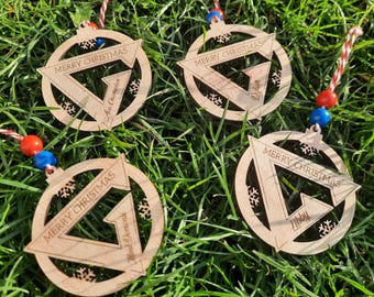 Adorno navideño personalizado de gladiadores para el árbol.