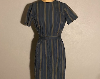 Vintage Striped short sleeve shirt (size6)