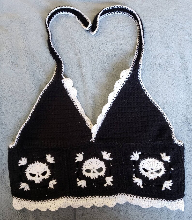 Halter skull applique rivet fluffy top main image 1
