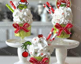 Christmas mini parfait with faux whipped cream topper / mini mug / fake bakes