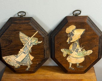 Vintage Sunbonnet Sue Wall Plaques, Pair