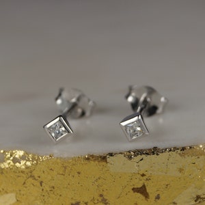 Small Diamond Stud Earrings, Simulated Diamond Earrings, Sterling Silver Square Cubic Zirconia Earrings, Square Stud Silver Ear Rings.