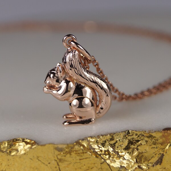 Eichhörnchen-Halskette, Rose Gold Vermeil Eichhörnchen-Anhänger, Sterlingsilber-Eichhörnchen-Halskette, Eichhörnchen-Halskette, Eichhörnchen-Anhänger.