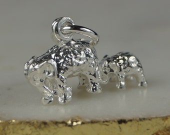Lot De 4 Breloques Vintage En Métal Plaqué Or - Chien, Cochon, Cheval, Éléphant