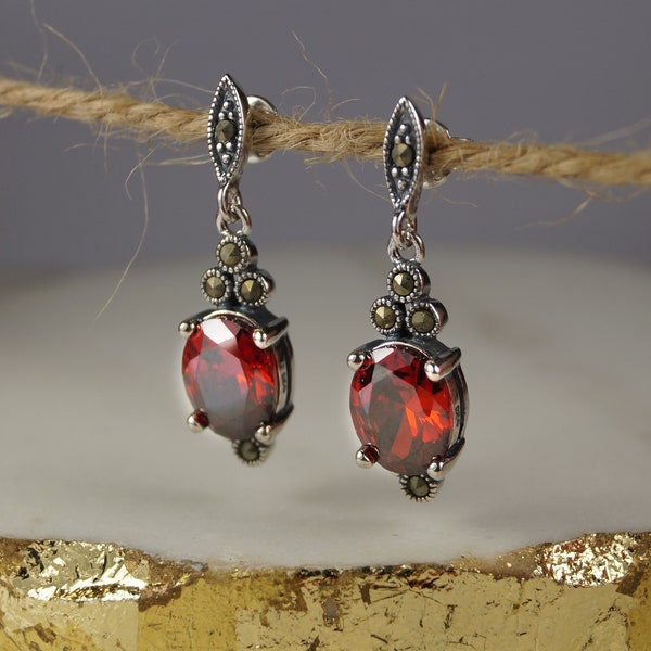 Marcasite and Garnet Sterling Silver Earrings. Garnet coloured cubic zirconia and Marcasite Earrings. Marcasite Art Deco Earrings.