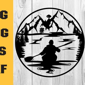 Kajak svg, Lake Scene Clipart, River Activity Cut Datei, Outdoor Camping Schablone, Camp Life Shirt png, Digitaler Download Clipart SVG