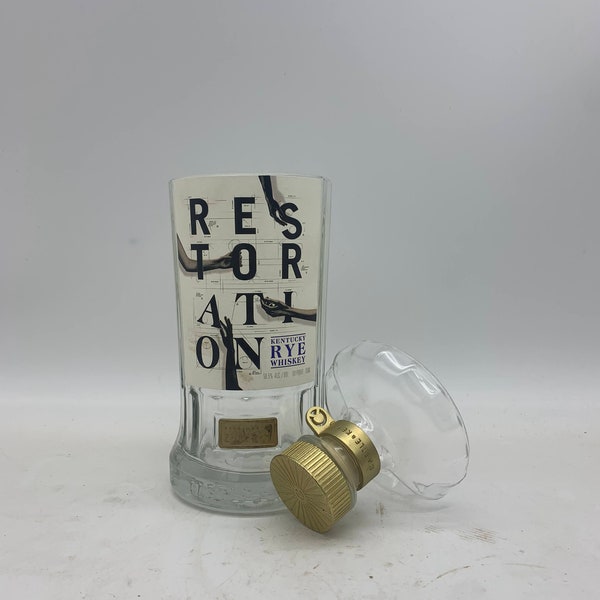 Key & Castle Restoration Rye Candle, Scented Soy Wax, Choose the Fragrance, Cut Liquor Bottle, Many Scents, Gift, Vase, Upcycled