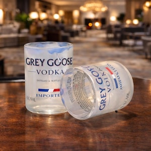 Grey Goose Vodka Glass, Cut liquor bottle, Drinking glasses, Father's day gift, French Vodka Bild 1