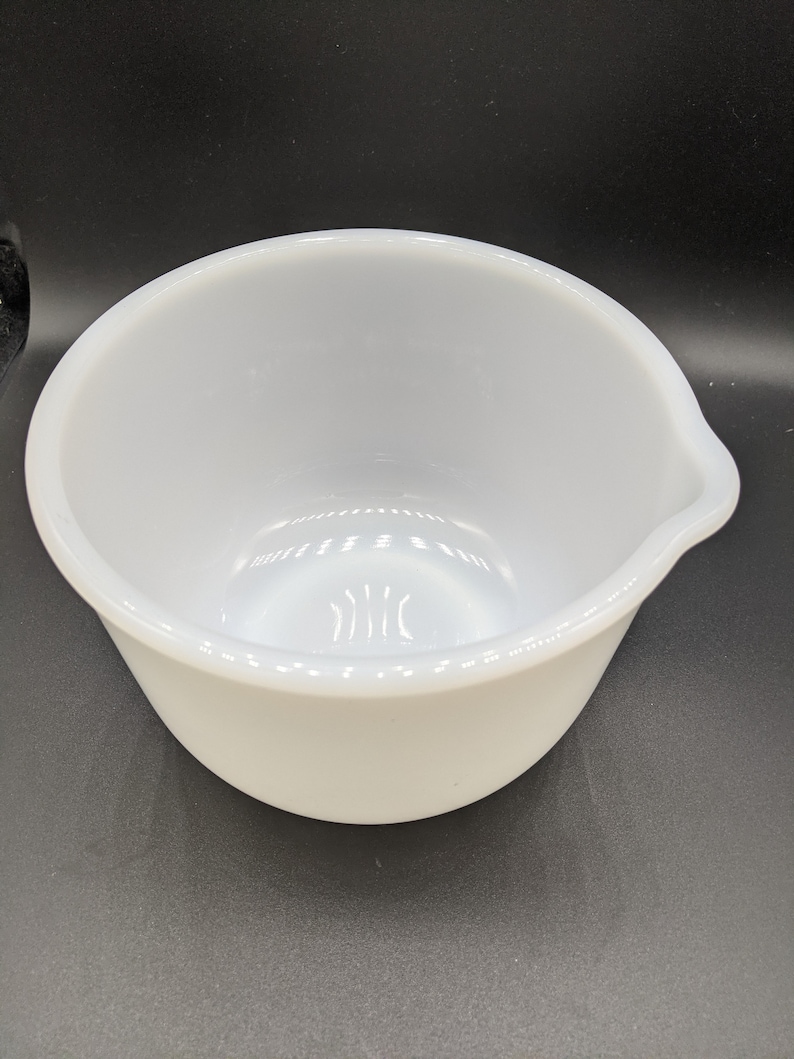 Vintage Glasbake made for Sunbeam Max Inventory cleanup selling sale 68% OFF spout bowl with Mixing #6