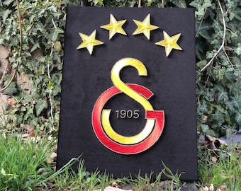 Stringart Galatasaray, Fußball-Logo mit goldfarbenen Nägeln und Kupferdraht  -  Österreich