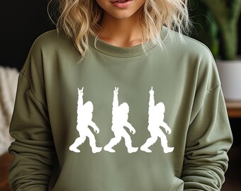 Bigfoot Middle Finger Shirt, Sasquatch Shirt, Funny Bigfoot Shirt,Bigfoot Metallica,Best Hide And Seek Tshirt,Gift For Bigfoot Lover