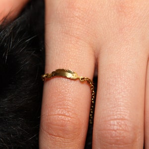 FederKette Ring, 18K vergoldet, Stapelstil, Feder Verstellbarer Ring, sentimental, Boho Ringe, Geschenk für Sie, Boho Feder Ring