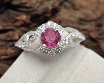 Anel de Turmalina Rosa Natural, Prata de Lei 925 com Gema de Turmalina Facetada, Anel de Noivado, Presente Ideal para Ela